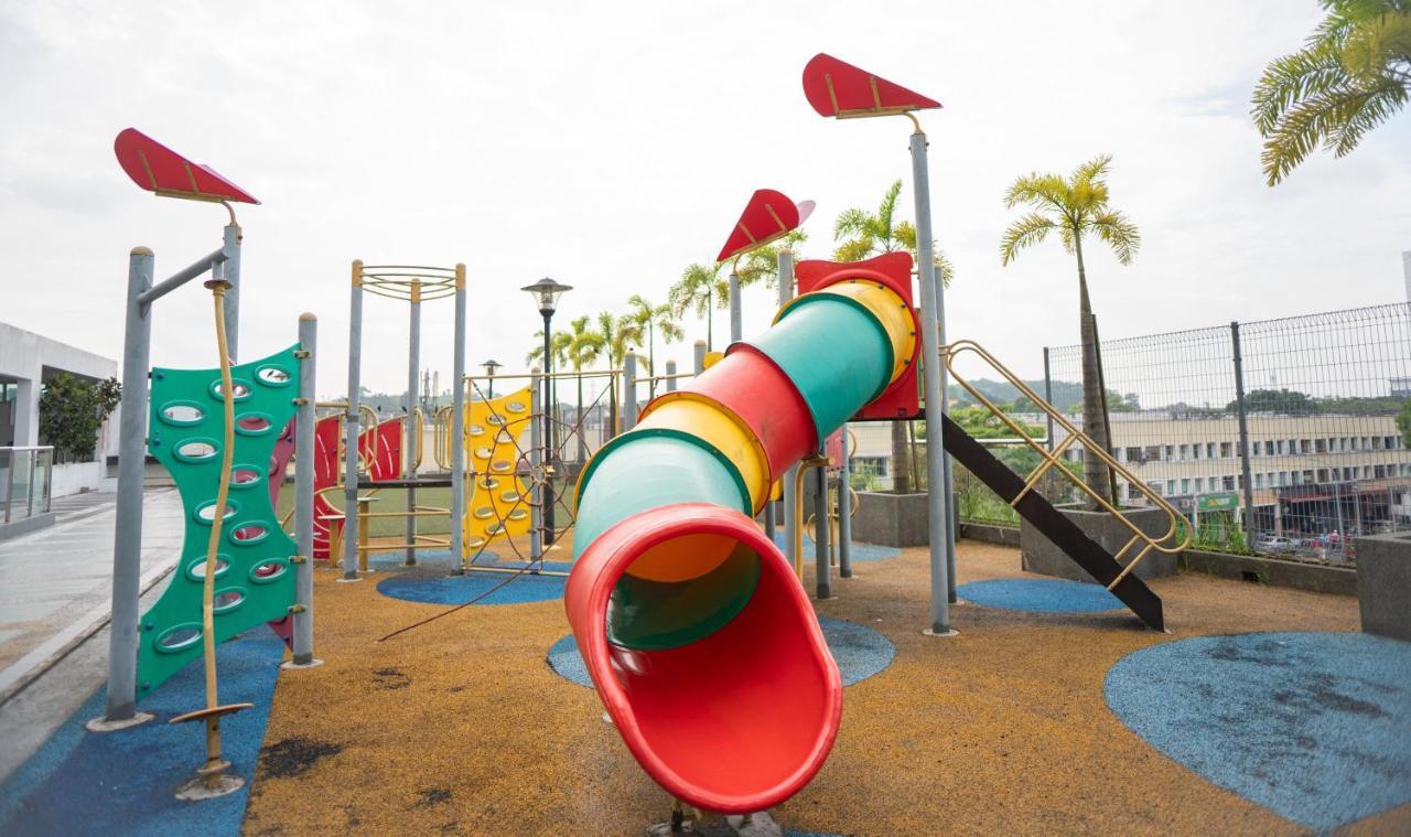 Mount Austin #akademik Floral Deer 2-4pax #mspro * Johor Bahru
