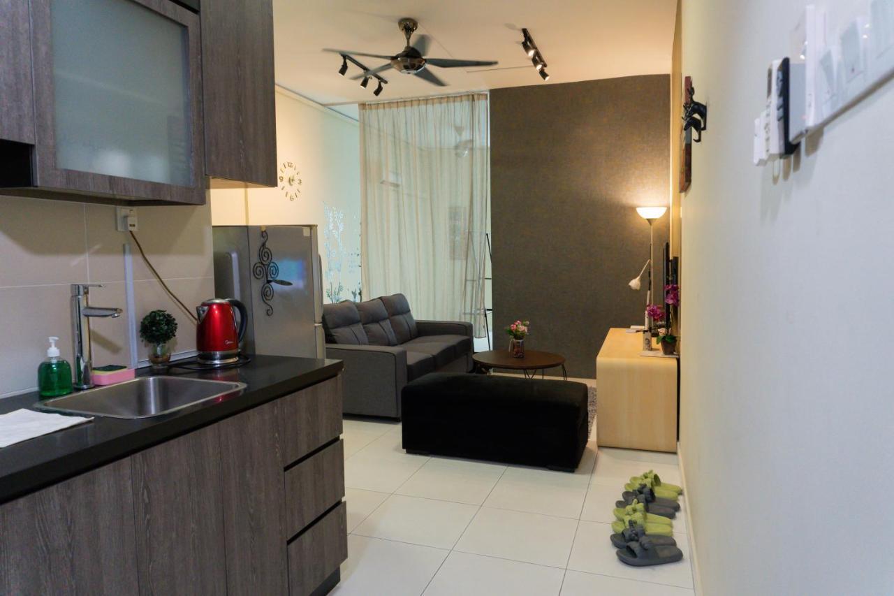 Mount Austin #akademik Floral Deer 2-4pax #mspro Apartment Johor Bahru